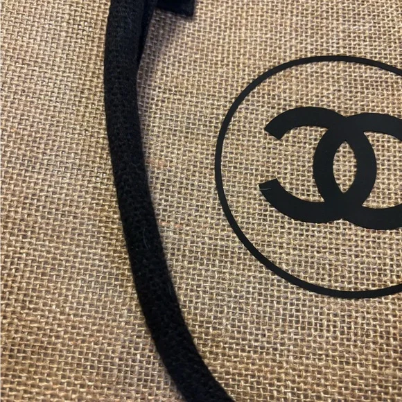 GWP Skincare Beauty Linen Tote - Picture 7 of 7